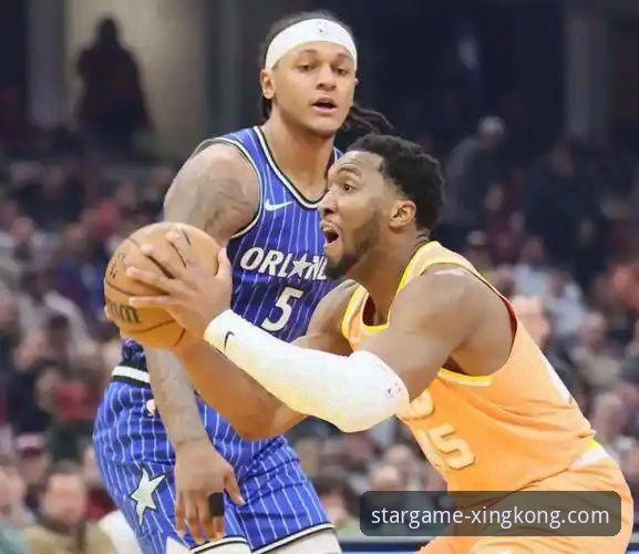 骑士险胜魔术，米切尔42分闪耀，一场攻防转换的深度解析